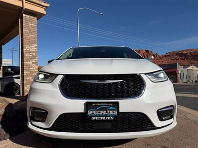 2021 Chrysler Pacifica Limited   - Photo 30 - St. George, UT 84770-2625