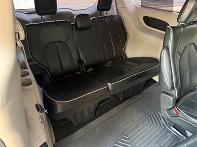 2021 Chrysler Pacifica Limited   - Photo 23 - St. George, UT 84770-2625