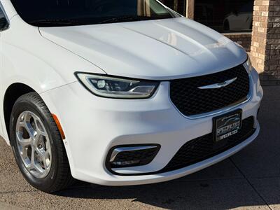 2021 Chrysler Pacifica Limited   - Photo 10 - St. George, UT 84770-2625