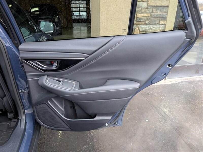 2025 Subaru Outback Touring XT - Photo 26 - Bountiful, UT 84010