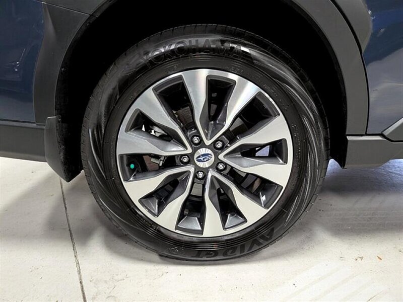 2025 Subaru Outback Touring XT - Photo 13 - Bountiful, UT 84010