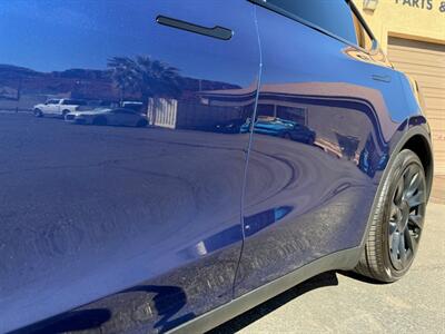 2024 Tesla Model Y Standard Range * Hardware 4 *   - Photo 28 - St. George, UT 84770-2625