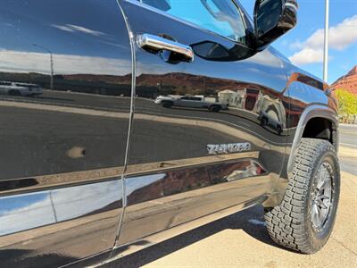 2025 Toyota Tundra Limited   - Photo 28 - St. George, UT 84770-2625