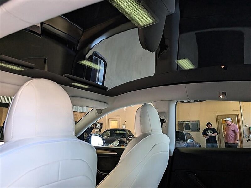 2023 Tesla Model Y Long Range - Photo 26 - Bountiful, UT 84010