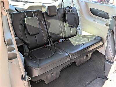 2024 Chrysler Pacifica Touring L   - Photo 28 - Bountiful, UT 84010