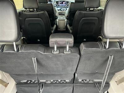 2024 Chrysler Pacifica Touring L   - Photo 45 - St. George, UT 84770-2625