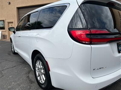2024 Chrysler Pacifica Touring L   - Photo 23 - St. George, UT 84770-2625