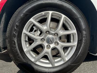 2024 Chrysler Pacifica Touring L   - Photo 37 - St. George, UT 84770-2625