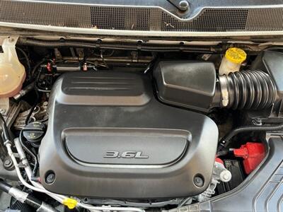2024 Chrysler Pacifica Touring L   - Photo 4 - St. George, UT 84770-2625