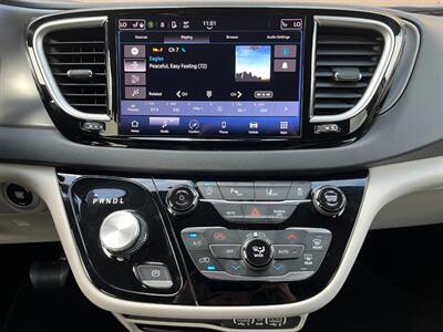 2024 Chrysler Pacifica Touring L   - Photo 41 - St. George, UT 84770-2625