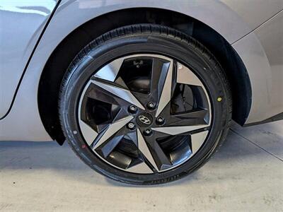 2023 Hyundai ELANTRA Hybrid Limited   - Photo 14 - Bountiful, UT 84010