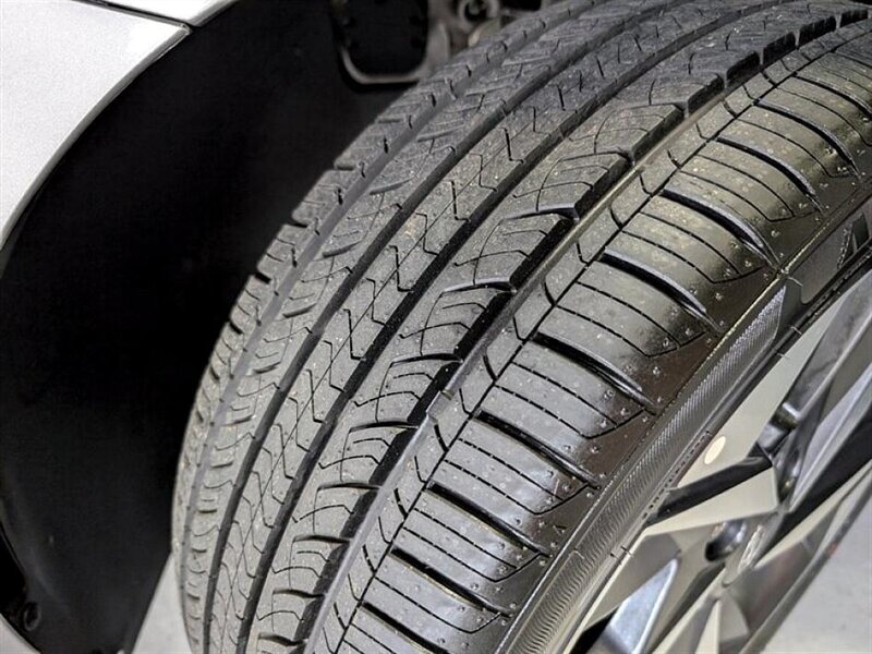 2023 Hyundai ELANTRA Hybrid Limited   - Photo 16 - Bountiful, UT 84010