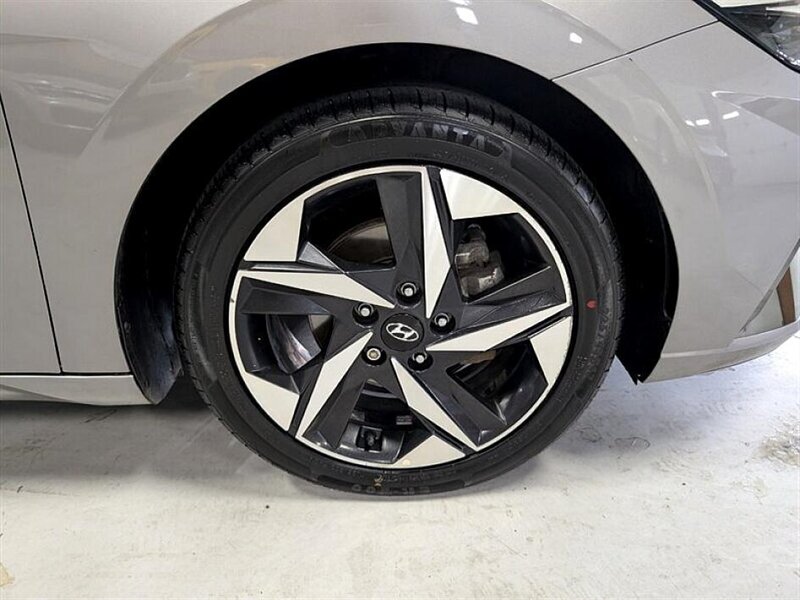 2023 Hyundai ELANTRA Hybrid Limited   - Photo 12 - Bountiful, UT 84010