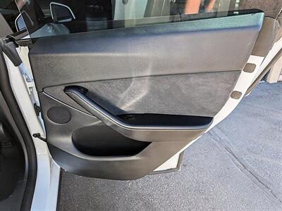 2022 Tesla Model Y Long Range   - Photo 27 - St. George, UT 84770-2625