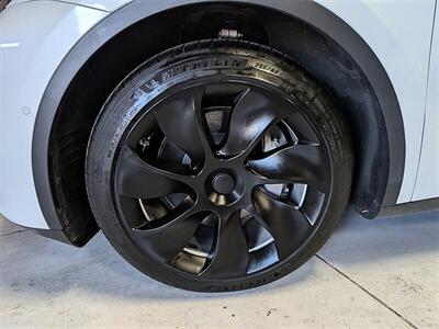 2022 Tesla Model Y Long Range   - Photo 15 - St. George, UT 84770-2625