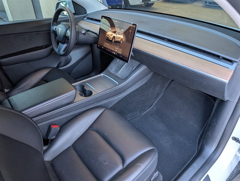 2022 Tesla Model Y Long Range - Photo 4 - Bountiful, UT 84010