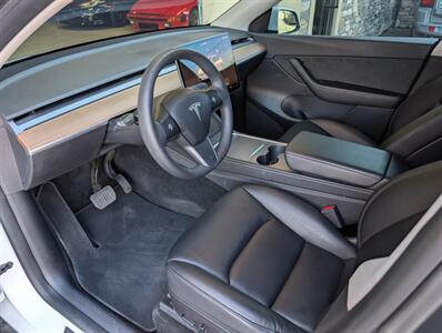 2022 Tesla Model Y Long Range - Photo 2 - Bountiful, UT 84010