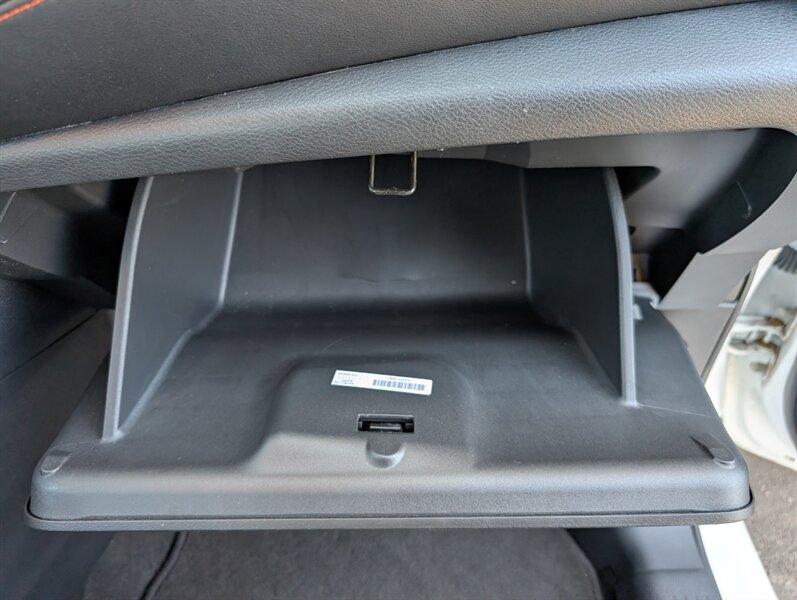 2025 Nissan Versa SR - Photo 32 - Bountiful, UT 84010