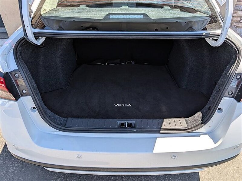 2025 Nissan Versa SR - Photo 31 - Bountiful, UT 84010