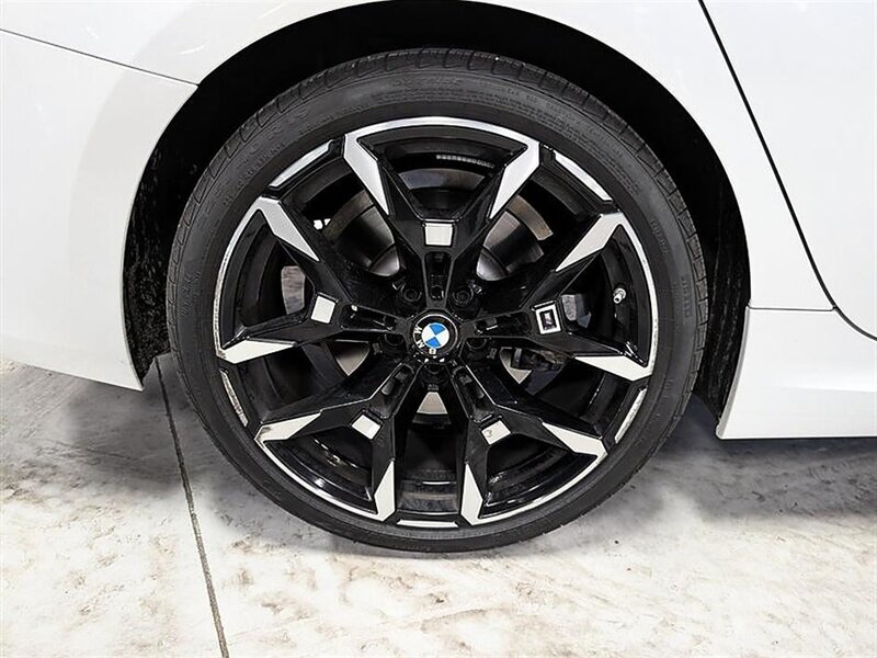 2026 BMW 330i xDrive - Photo 13 - Bountiful, UT 84010