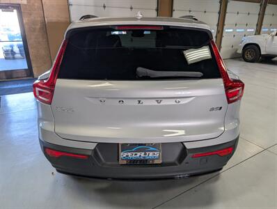 2025 Volvo XC40 Plus Dark Theme   - Photo 9 - Bountiful, UT 84010