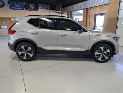 2025 Volvo XC40 Plus Dark Theme   - Photo 11 - Bountiful, UT 84010