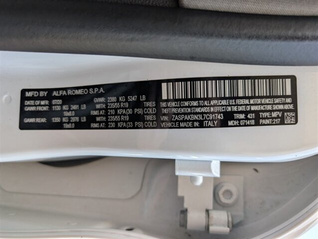 2020 Alfa Romeo Stelvio Ti Sport - Photo 33 - Bountiful, UT 84010
