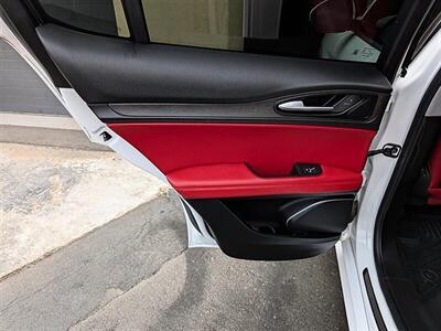 2020 Alfa Romeo Stelvio Ti Sport - Photo 25 - Bountiful, UT 84010