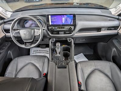 2024 Toyota Grand Highlander Limited   - Photo 3 - Bountiful, UT 84010