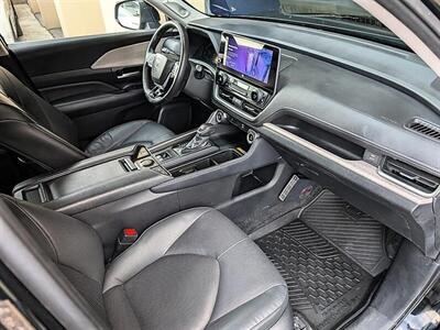 2024 Toyota Grand Highlander Limited   - Photo 4 - Bountiful, UT 84010
