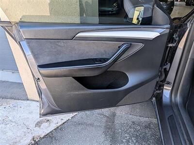 2023 Tesla Model Y Performance FSD Capable - Photo 18 - Bountiful, UT 84010