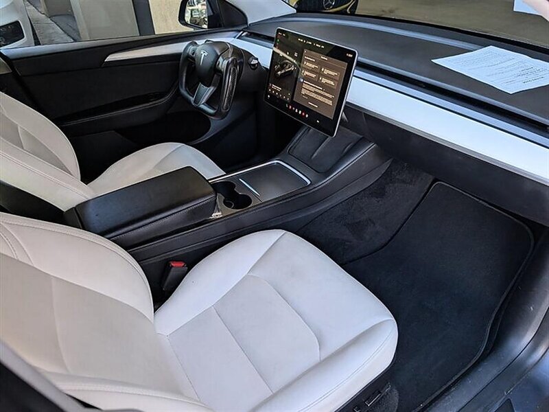 2023 Tesla Model Y Performance FSD Capable - Photo 4 - Bountiful, UT 84010