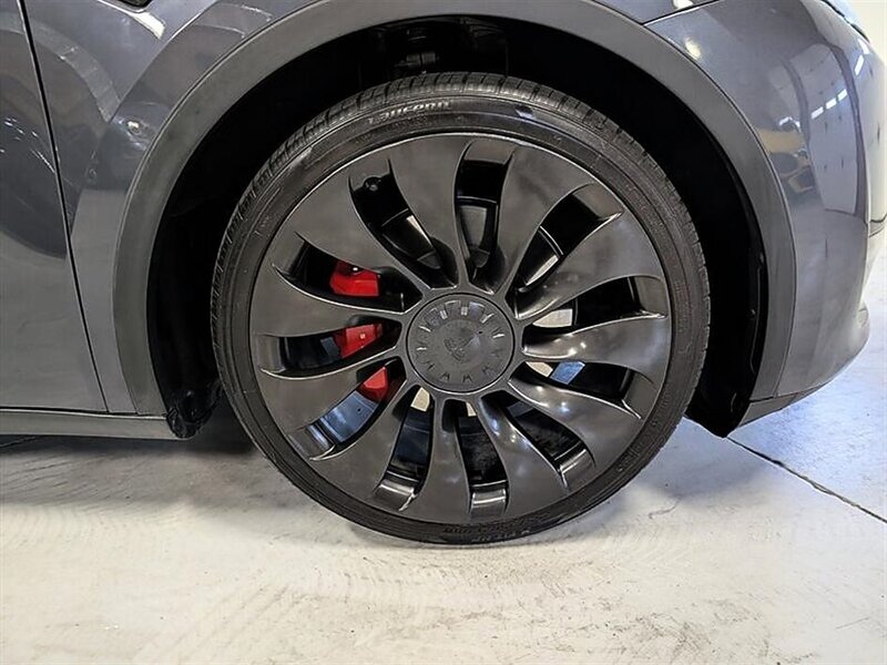 2023 Tesla Model Y Performance FSD Capable - Photo 12 - Bountiful, UT 84010