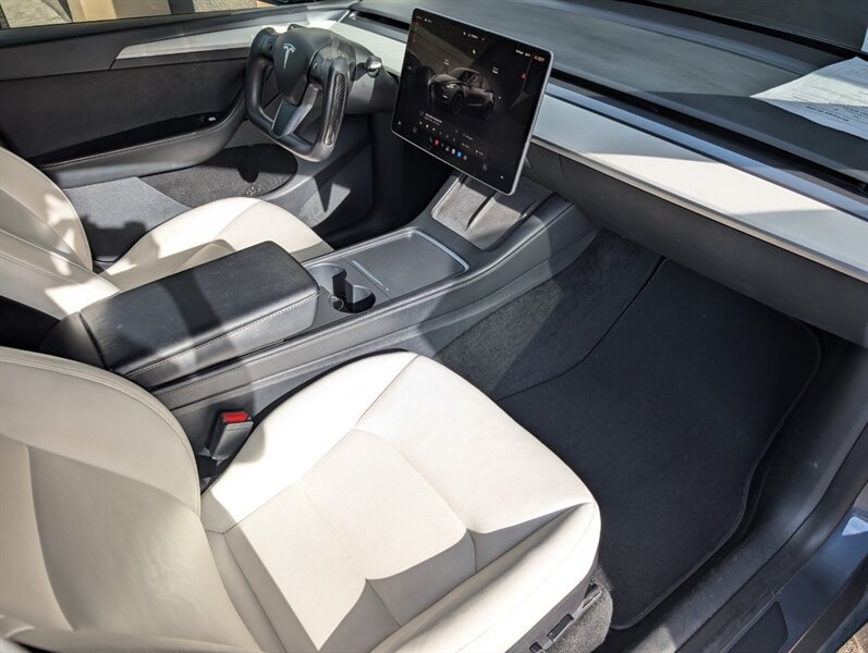 2023 Tesla Model Y Performance - Photo 4 - Bountiful, UT 84010