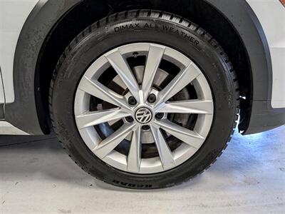2017 Volkswagen Golf Alltrack TSI S 4Motion   - Photo 12 - Bountiful, UT 84010