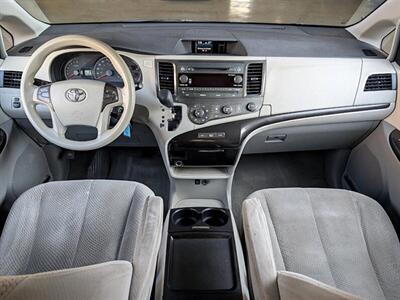 2011 Toyota Sienna LE 8-Passenger   - Photo 3 - Bountiful, UT 84010