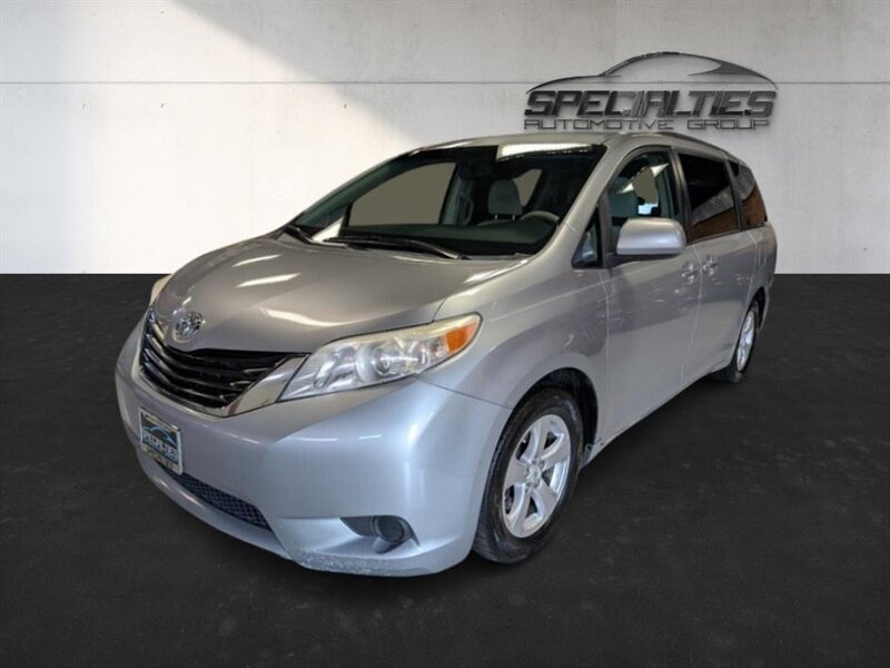 2011 Toyota Sienna LE 8-Passenger   - Photo 5 - Bountiful, UT 84010