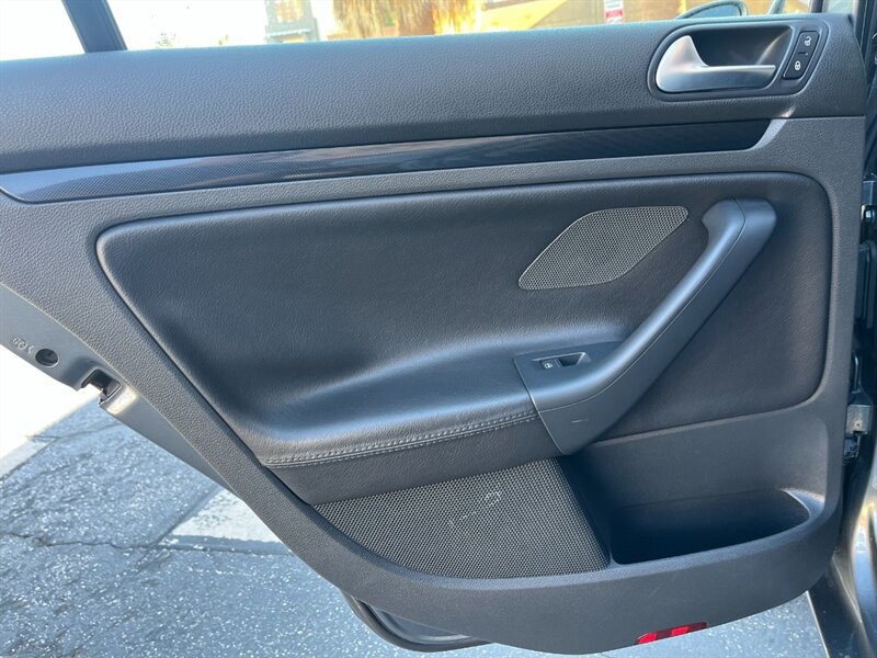 2014 Volkswagen Jetta SportWagen TDI - Photo 48 - St. George, UT 84770-2625