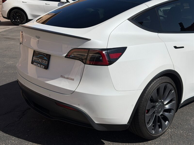 2021 Tesla Model Y Performance - Photo 15 - St. George, UT 84770-2625