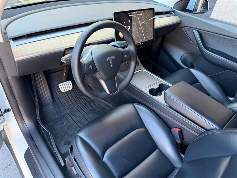 2021 Tesla Model Y Performance - Photo 2 - St. George, UT 84770-2625