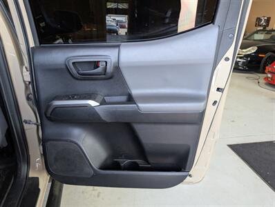 2020 Toyota Tacoma SR5 V6   - Photo 27 - Bountiful, UT 84010