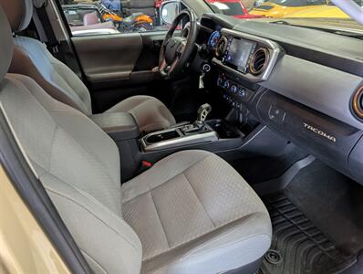 2020 Toyota Tacoma SR5 V6   - Photo 4 - Bountiful, UT 84010
