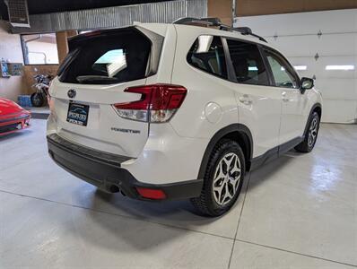 2021 Subaru Forester Premium   - Photo 10 - Bountiful, UT 84010
