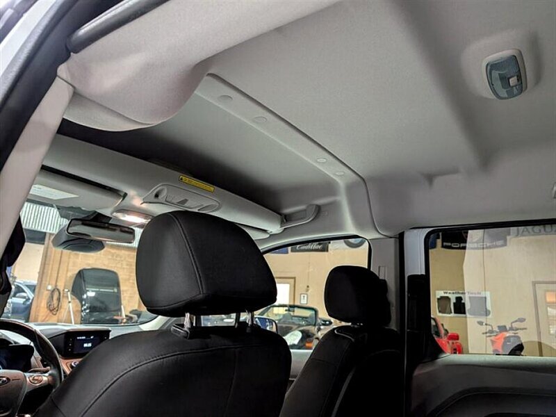 2020 Ford Transit Connect XL - Photo 24 - Bountiful, UT 84010