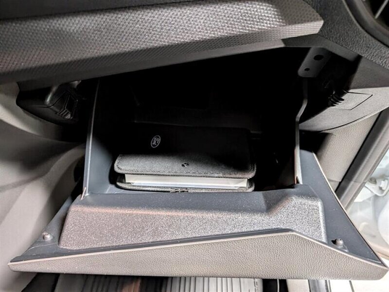 2020 Ford Transit Connect XL - Photo 30 - Bountiful, UT 84010