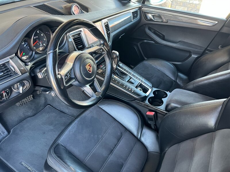 2017 Porsche Macan GTS - Photo 2 - St. George, UT 84770-2625