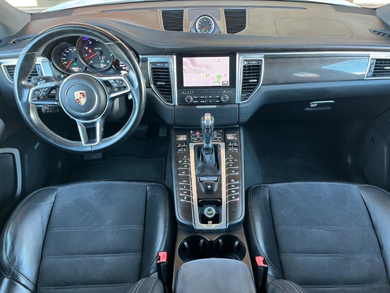 2017 Porsche Macan GTS - Photo 5 - St. George, UT 84770-2625