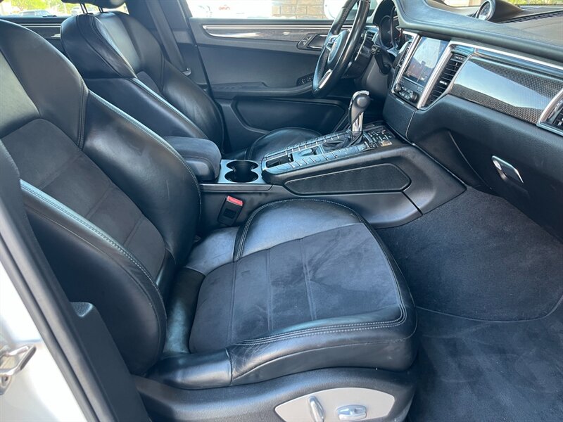 2017 Porsche Macan GTS - Photo 13 - St. George, UT 84770-2625