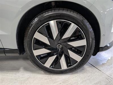 2025 Volvo EX90 Twin Motor Ultra - Photo 12 - Bountiful, UT 84010