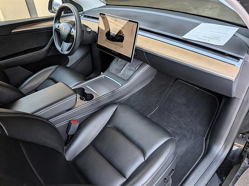 2023 Tesla Model Y Long Range FSD Capable w/ Acceleration Boost - Photo 4 - Bountiful, UT 84010